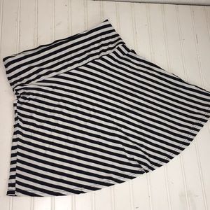 H&M striped mini skirt. Size 4.